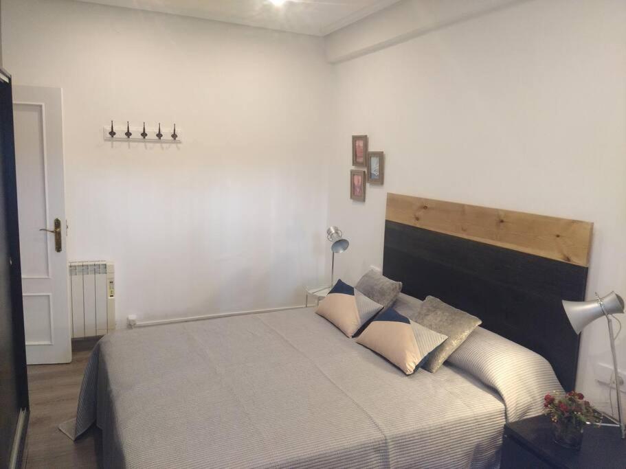 Coqueto Apartamento Frente Al Guggenheim Билбао Екстериор снимка