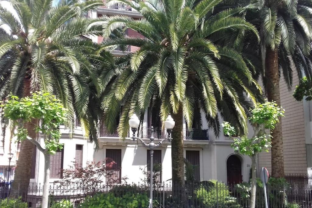 Coqueto Apartamento Frente Al Guggenheim Билбао Екстериор снимка