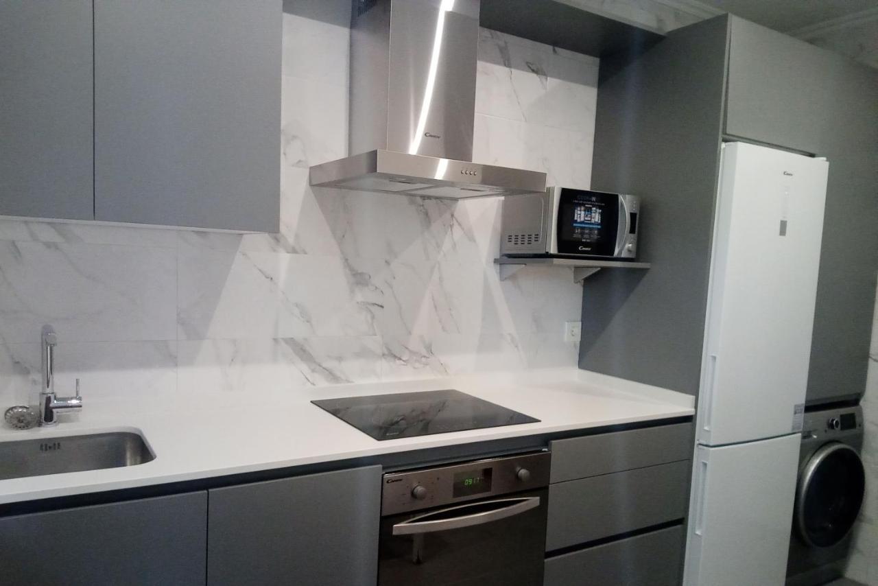 Coqueto Apartamento Frente Al Guggenheim Билбао Екстериор снимка